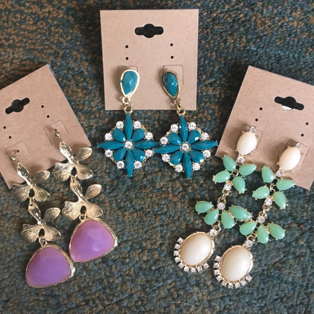 Add some sparkle to your wardrobe. 3 pairs for 1